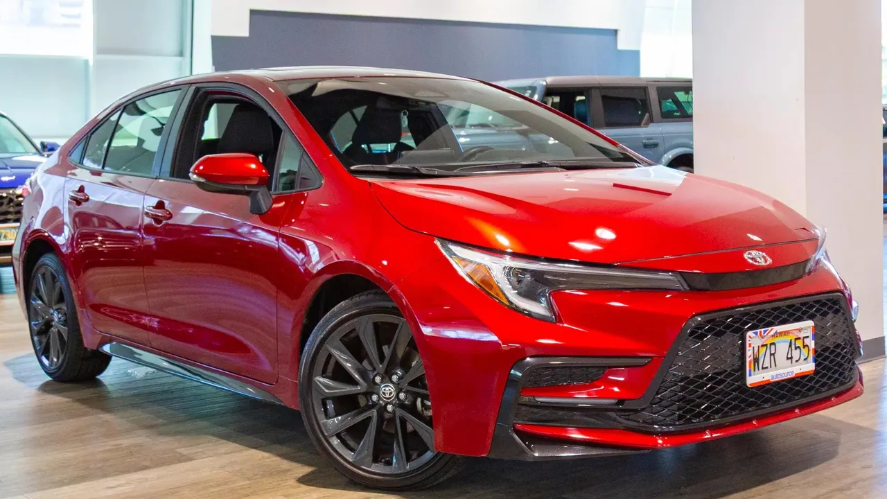 2024 Toyota Corolla SE from the Island Luxe fleet on Oʻahu